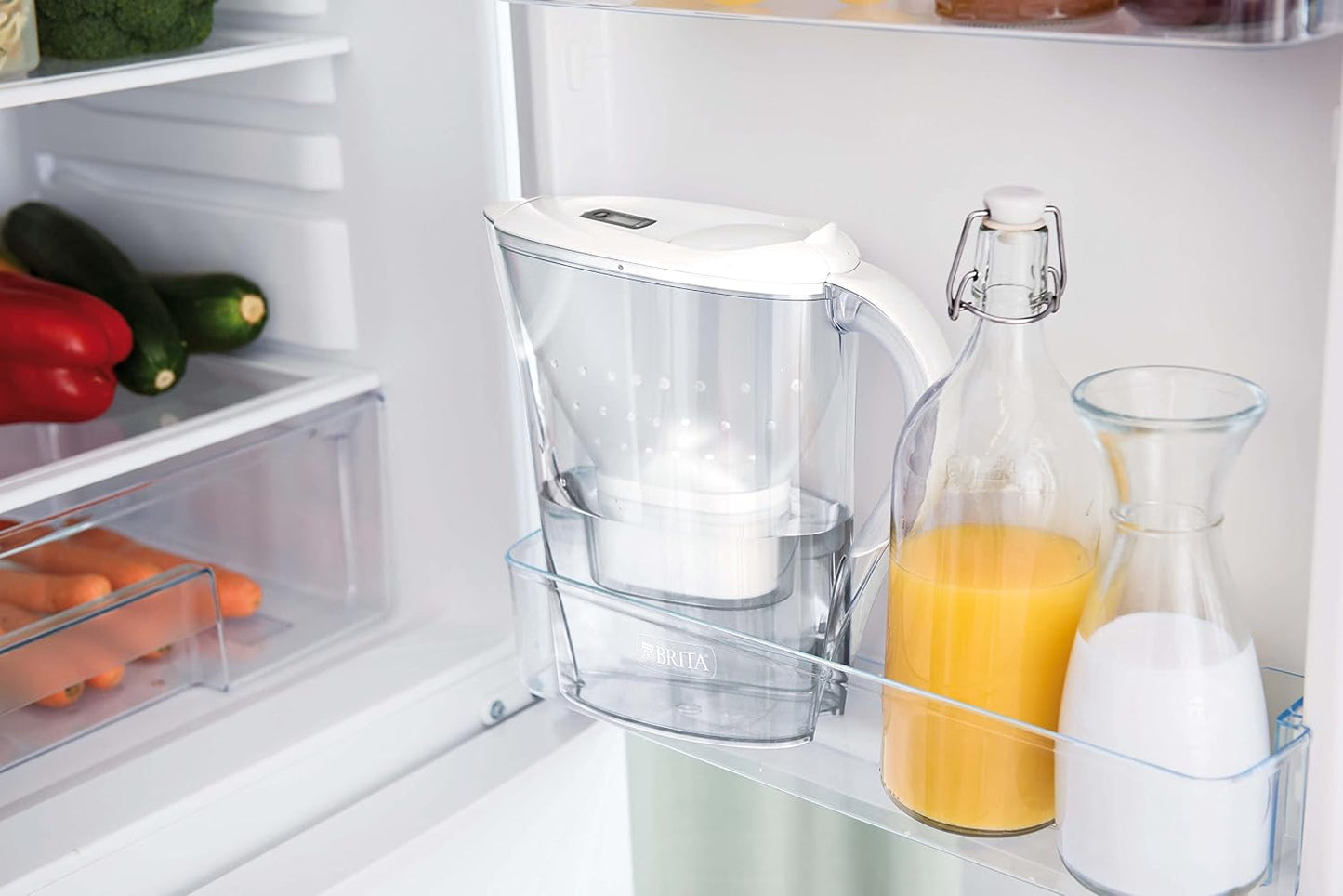 BRITA Marella Water Filter Jug 2.4L White – Fridge-Fit Pitcher with MAXTRA+ Cartridge & Filter Change Indicator